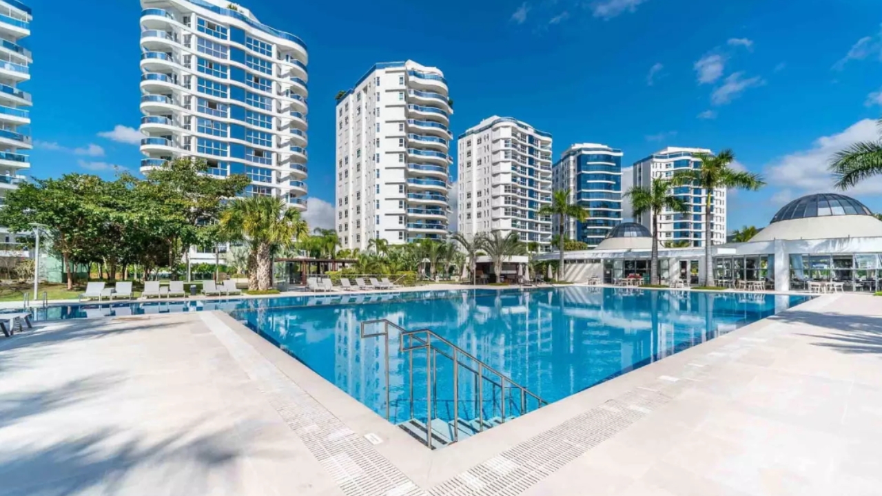 Brava Home Resort Praia Brava - Contrapiso predial com fibras G-Four