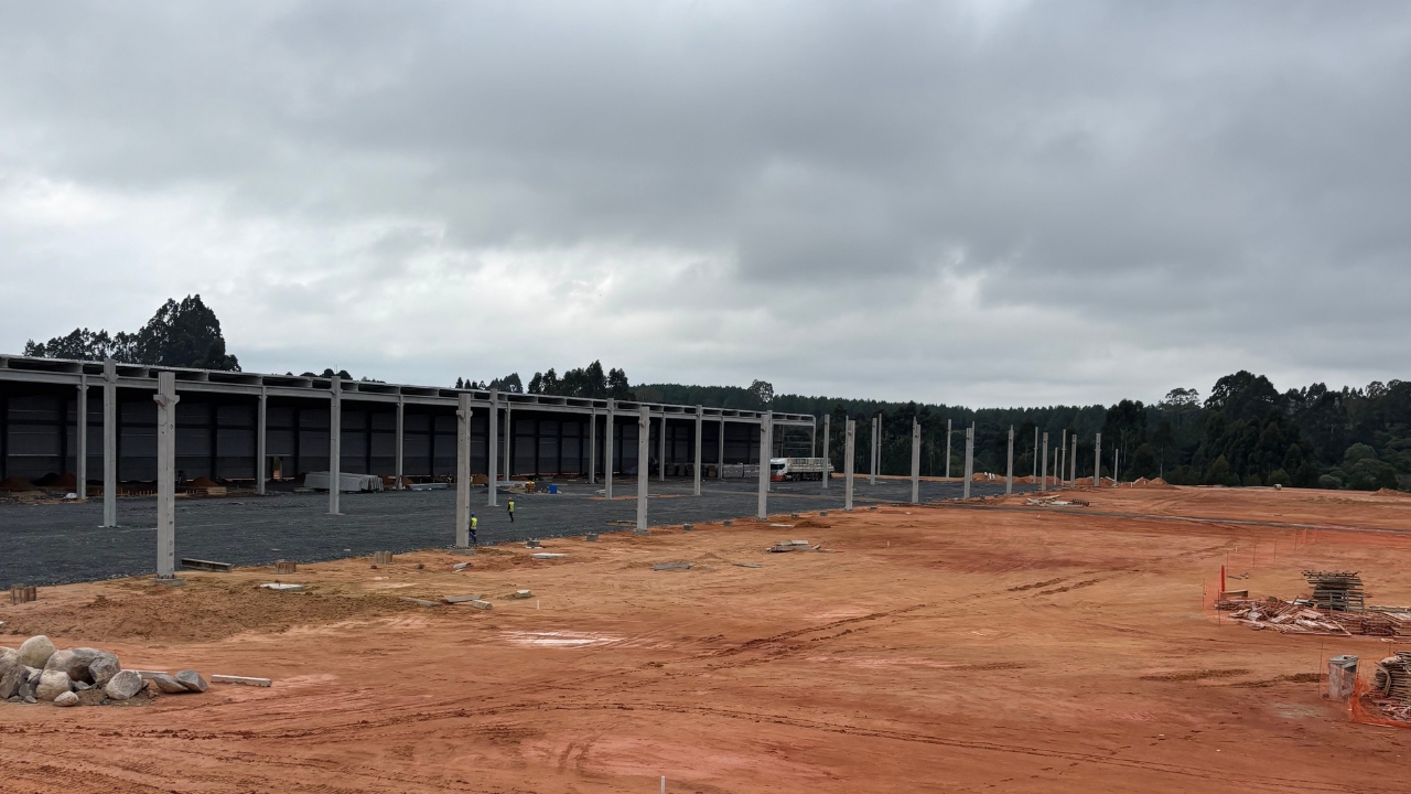 Construtora Implantec Piên - Piso apoiado com fibras G-Four